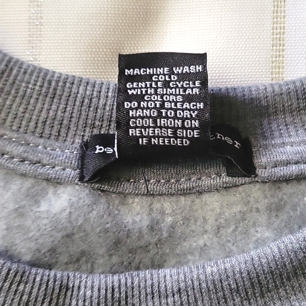 NWT Skull Crop Sweater & Sweats Set - Picture 7 of 11